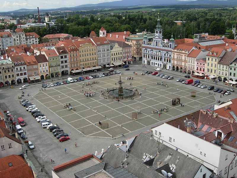 Budweis Blick vom schwarzen Turm auf den Marktplatz